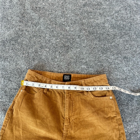 BDG Women's Corduroy Pants Mom High Rise Size 25 Khaki Tan Academia Preppy Urban - Picture 8 of 16